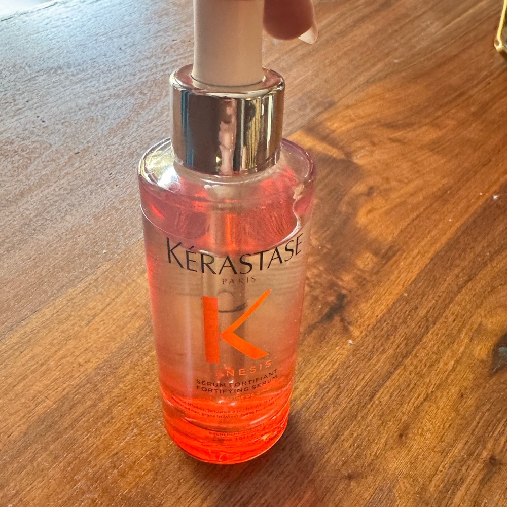 Kerastase Genesis Fortifying Serum - Pink and Silver